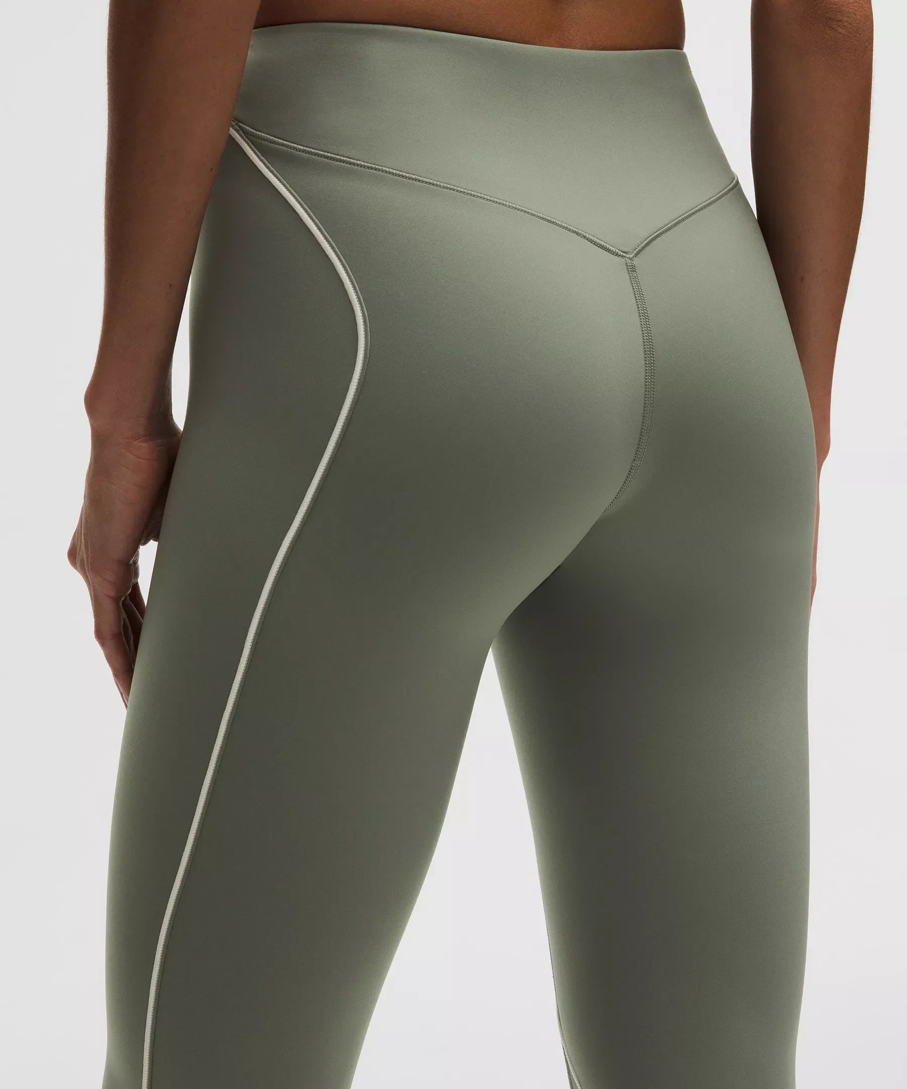 Ultralu Contour-Seam High-Rise Tight
